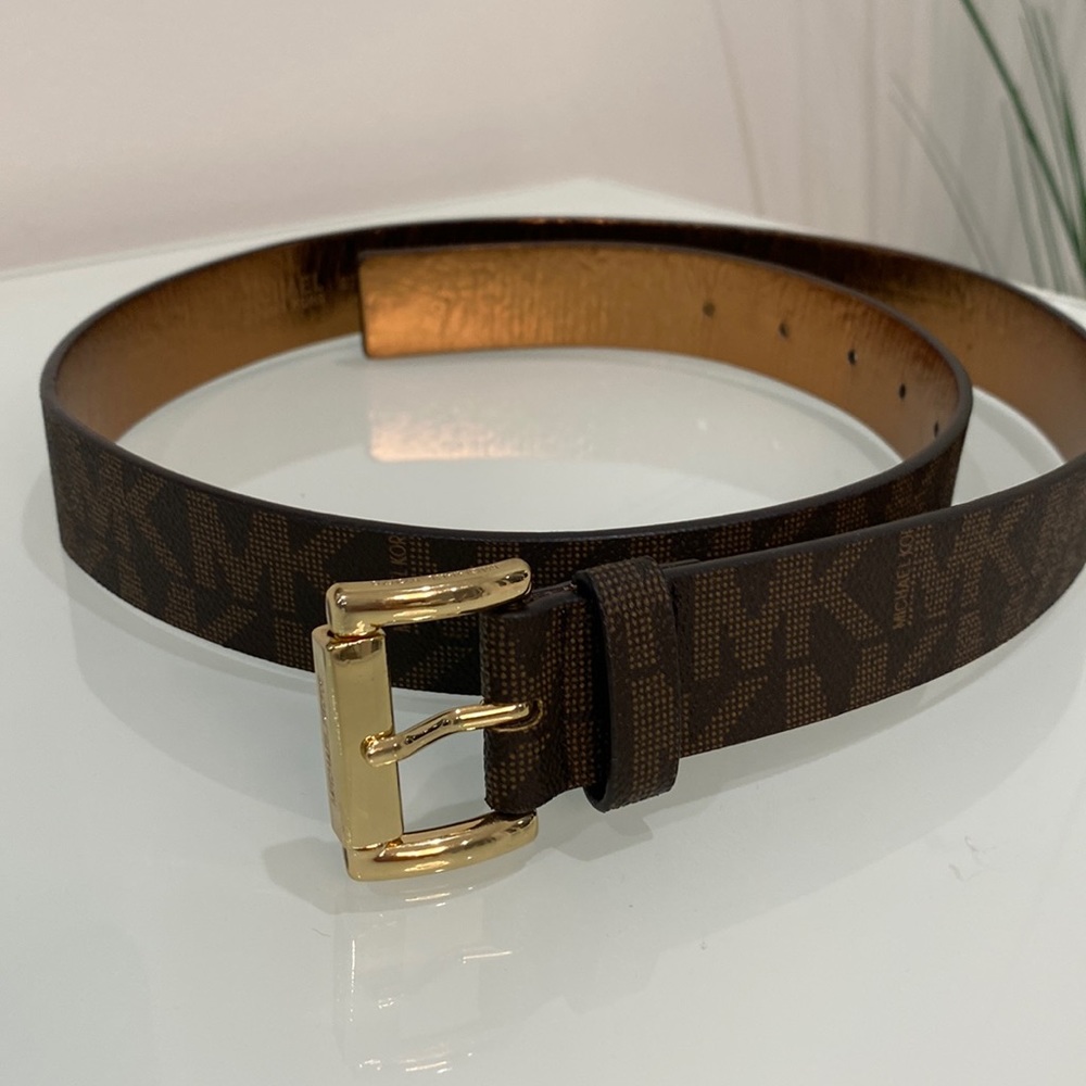 Michael Kors belt